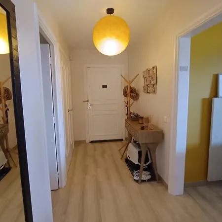 Spacious With Garden And Pool * ニース
