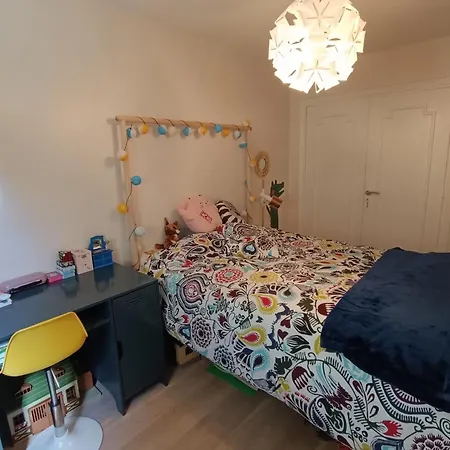 アパート Spacious With Garden And Pool ニース
